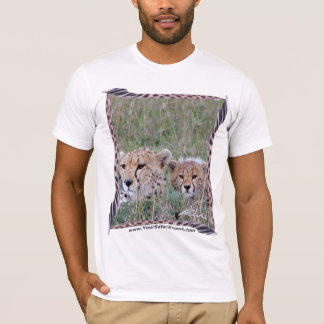 Cheetah & Cub in gras met Cheetah Tail Lijst T-shirt