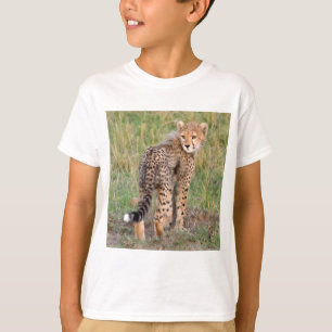 Cheetah Cub kijkt je kant op. T-shirt