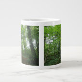 Chemin à travers la Mug de la forêt verte (Devant)