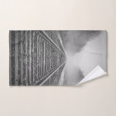 Chemin de fer noir et blanc #3 (Serviette à main)
