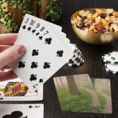 Chemin de marche menant dans des cartes de jeu de (In Situ)