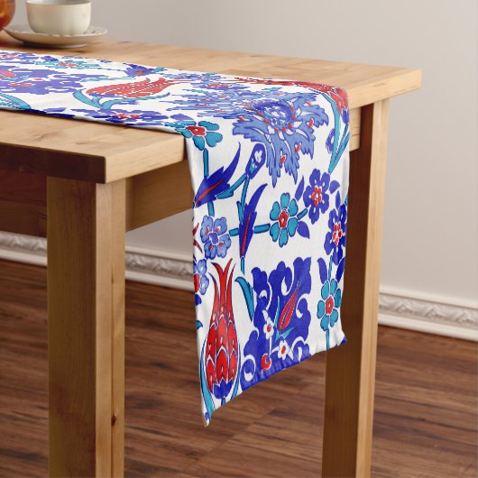 Chemin De Table Court Ancien tuile artisanale turque Tulipe Motif (In Situ)
