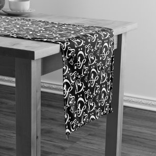 Chemin De Table Court Black White Treble Clef Heart Music Notes Motif