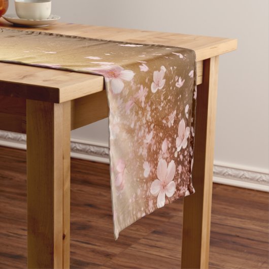 Chemin De Table Court Blizzard en fleur de cerisier sur or (In Situ)