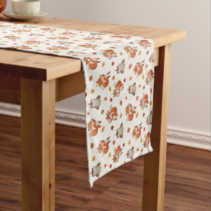 Chemin De Table Court Bois de renards et de hiboux pour l'anniversaire d
