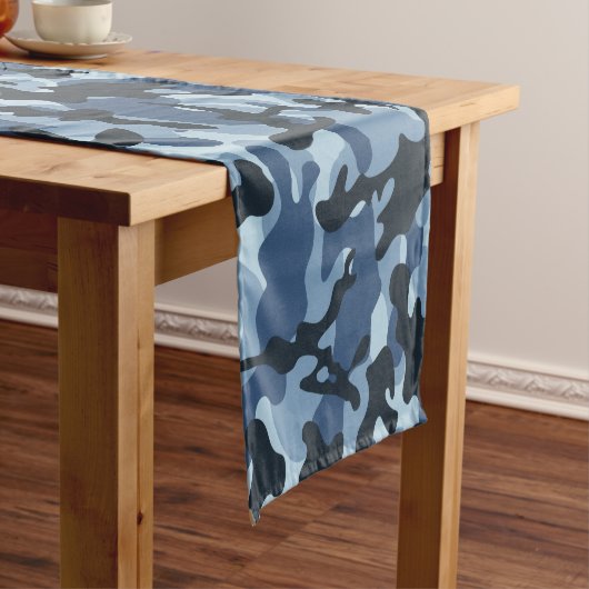 Chemin De Table Court Camouflage bleu (In Situ)