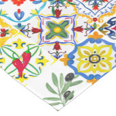 Chemin De Table Court Carreaux méditerranéens, olives, piments, citrons  (Coin)