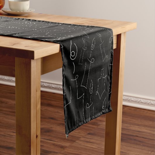 Chemin De Table Court Chanukah Courte Table Runner (In Situ)
