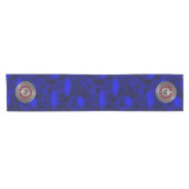 Chemin De Table Court Clan Leslie Crest & Tartan Knot (Horizontal)