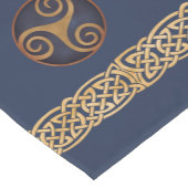 Chemin De Table Court Coutume (bleue) de Triskelion de Celtic (Coin)