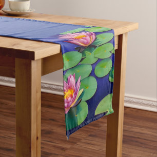 Chemin De Table Court De Charmantes Nappes D'Eau Rose