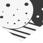 Chemin De Table Court Design géométrique moderne noir et blanc (Coin)