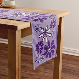 Chemin De Table Court Doodé aux fleurs violettes élégant