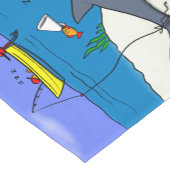 Chemin De Table Court Drôle requin couché et dessin animé de pêche (Coin)