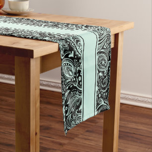 Chemin De Table Court Elégant blanc et vert floral Paisley & Stripes