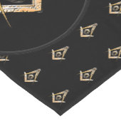 Chemin De Table Court Esprit maçonnique (jaunâtre) (Coin)