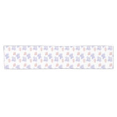 Chemin De Table Court Fleurs bleues roses sur blanc (Horizontal)