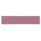 Chemin De Table Court Fleurs orange sur coussin pourpre (Horizontal)