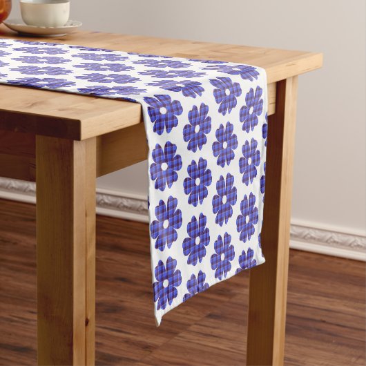 Chemin De Table Court Flower Shape Plaid Blue Cornflower Table Runner (In Situ)
