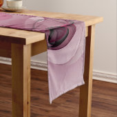 Chemin De Table Court Fractal, moderne Berry Abstrait Art rose (In Situ)