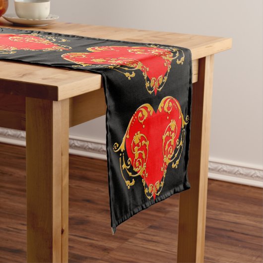 Chemin De Table Court Gras Romantique Saint Valentin Rouge Goth Coeur (In Situ)