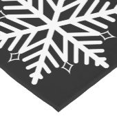 Chemin De Table Court Gros flocons blancs simples sur le Arrière - plan  (Coin)