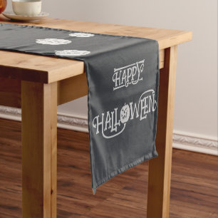 Chemin De Table Court Halloween la nuit avec Haunted House, chauves-sour