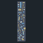 Chemin De Table Court Hanoukka Festive Personnalisé Menorah Dreidel<br><div class="desc">Organisez une table de fête Hanoukka et régalez votre heureux récipiendaire avec un Table Runner conçu uniquement pour Chanukah! Le coureur de table personnalisé Menorah Dreidel Hanoukka comprend des menorahs, des dreidels, des cruches d'huile d'olive, des beignes de gelée et bien plus encore. De plus, les mots Happy Hanoukka peuvent...</div>