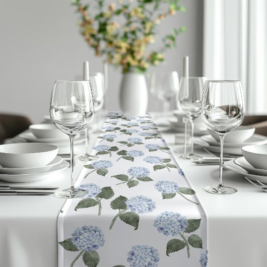 Chemin De Table Court Hydrangeas Bleus Aquarelle
