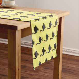 Chemin De Table Court Illustration de cygne noir