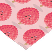 Chemin De Table Court Illustration de litchee rose mignon (Coin)