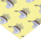 Chemin De Table Court Illustration de poussette (Coin)
