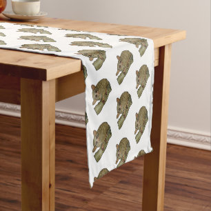 Chemin De Table Court Illustration de Tarsier