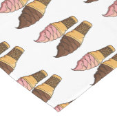 Chemin De Table Court Illustration du cône de crème glacée (Coin)