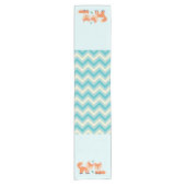 Chemin De Table Court Illustration graphique des renards orange mignons (Devant)