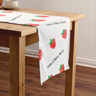 Chemin De Table Court Je t'aime beaucoup personnalisé texte fraise