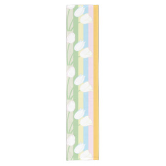 Chemin De Table Court Jolies tulipes de ressort