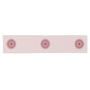 Chemin De Table Court Lacy Valentine's Day