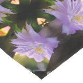 Chemin De Table Court Lavande Clematis Fleur Dans Trellis Abstrait (Coin)