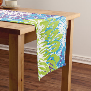 Chemin De Table Court Mamans bleues, de pourpre et de vert de chaux