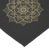 Chemin De Table Court Mandala or et argent sur table courte rouge foncé  (Coin)