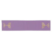 Chemin De Table Court Menorah Table Runner Gold sur violet (Horizontal)