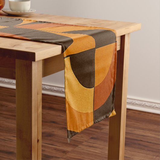 Chemin De Table Court Mid Century Modern Geometric Abstract Pattern (In Situ)