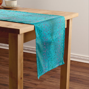 Chemin De Table Court Motif de notes de musique dans Teal et le pourpre