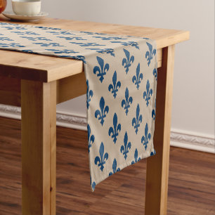 Chemin De Table Court Motif Fleur de Lis, Bleu Royal Français sur Crème