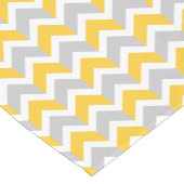 Chemin De Table Court Motif jaune moderne de Chevron de blanc gris (Coin)