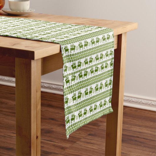 Chemin De Table Court Motif Nordic Reindeer & Snowflakes (In Situ)