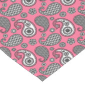 Chemin De Table Court Motif Paisley, tons gris sur rose (Coin)