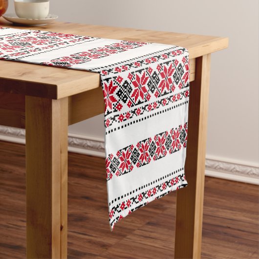 Chemin De Table Court Motif traditionnel roumain "Les Etoiles" (In Situ)