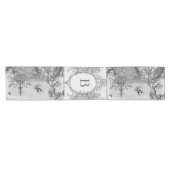 Chemin De Table Court Noir et blanc Monogramme Marie Antoinette (Horizontal)